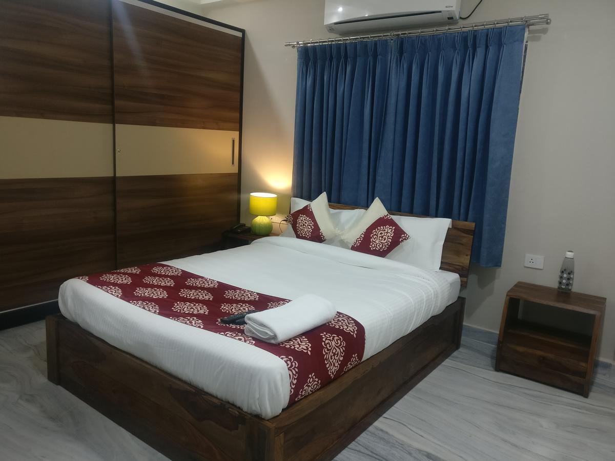 Misty Lake Guest House 하이데라바드 외부 사진