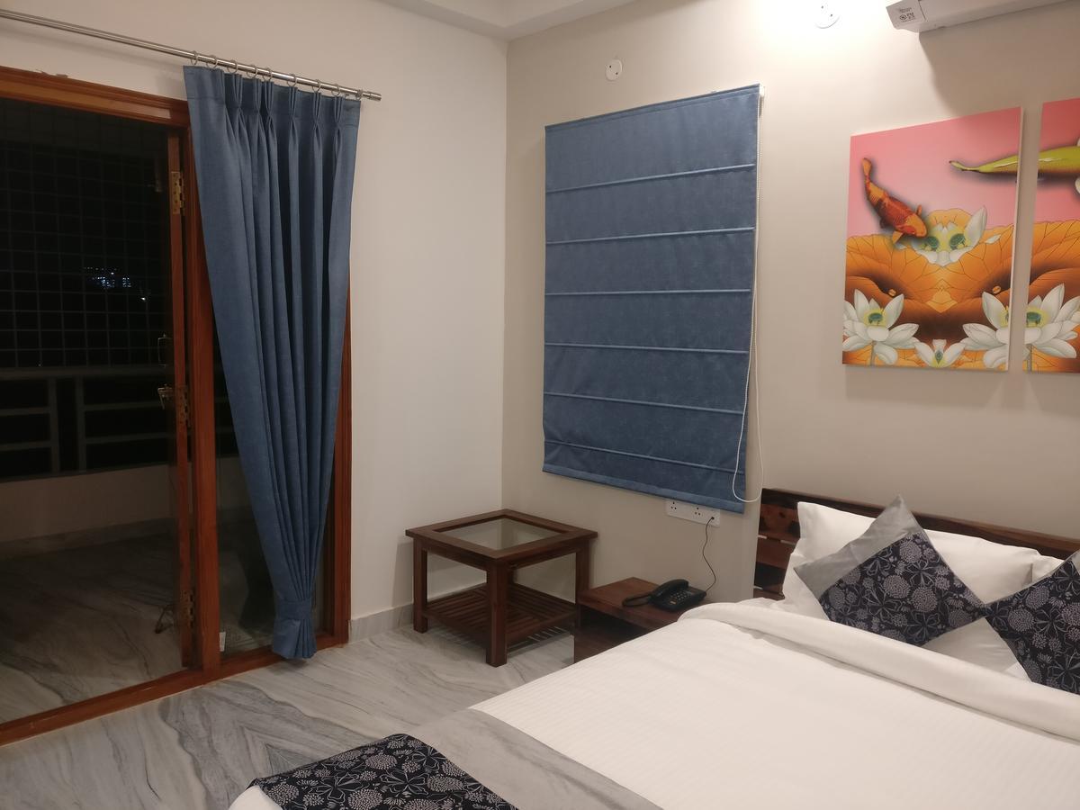 Misty Lake Guest House 하이데라바드 외부 사진